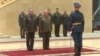 López Miera fue recibido con una guardia de honor, en el edificio de la Calle Arbat, sede de las FFAA. (Captura de video/Moskvichmag.ru)