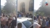 Protesta frente a la estación de poolicía en el poblado de El Cobre / Foto: Captura de video