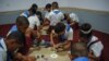 Niños en una escuela en Cuba. Foto Archivo