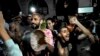 Protesta en El Vedado, La Habana, el sábado 1ro de octubre. (YAMIL LAGE / AFP)