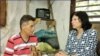 Guillermo del Sol junto a Mara Tekach, encargada de negocios de EEUU en La Habana.