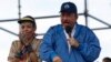 El presidente de Nicaragua, Daniel Ortega, habla a sus seguidores, en una imagen de archivo. (AP Foto/Alfredo Zuniga)