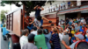 Brutal detención de manifestantes pacíficos frente al ICRT el pasado 11 de julio, luego que fueran acosado por los trabajadores de este centro. Tomado de @jllopizcasal