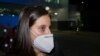 Karla Pérez en el aeropuerto Juan Santa María en Alajuela, Costa Rica, el 18 de marzo de 2021. (Ezequiel Becerra / AFP).