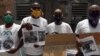 Activistas manifiestan su solidaridad con el científico cubano Ariel Ruiz Urquiola.