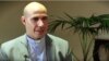El sacerdote cubano Rolando Montes de Oca. (Captura de video/Fundación EUK Mamie-HM Televisión)